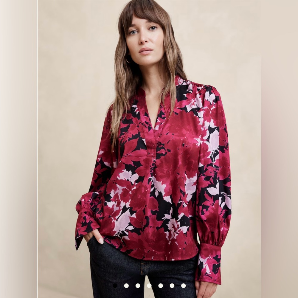 CREPE VOLUME-SLEEVE BLOUSE Banana Republic